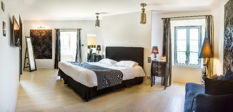 Chateau De La Falque, The Originals Relais แซงต์-เชอนีส-ดอลต์ ภายนอก รูปภาพ
